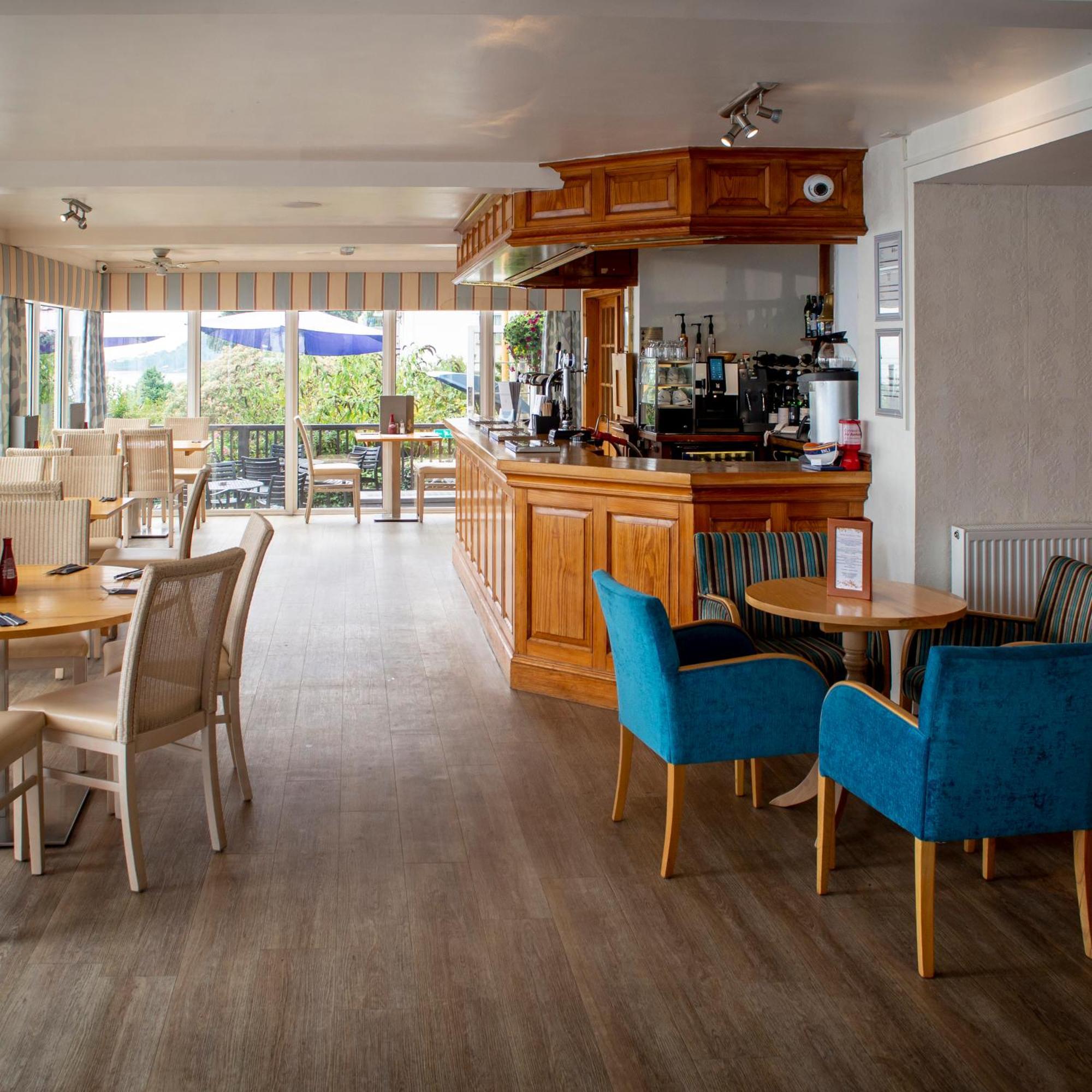 The Hannafore Point Hotel ルー エクステリア 写真