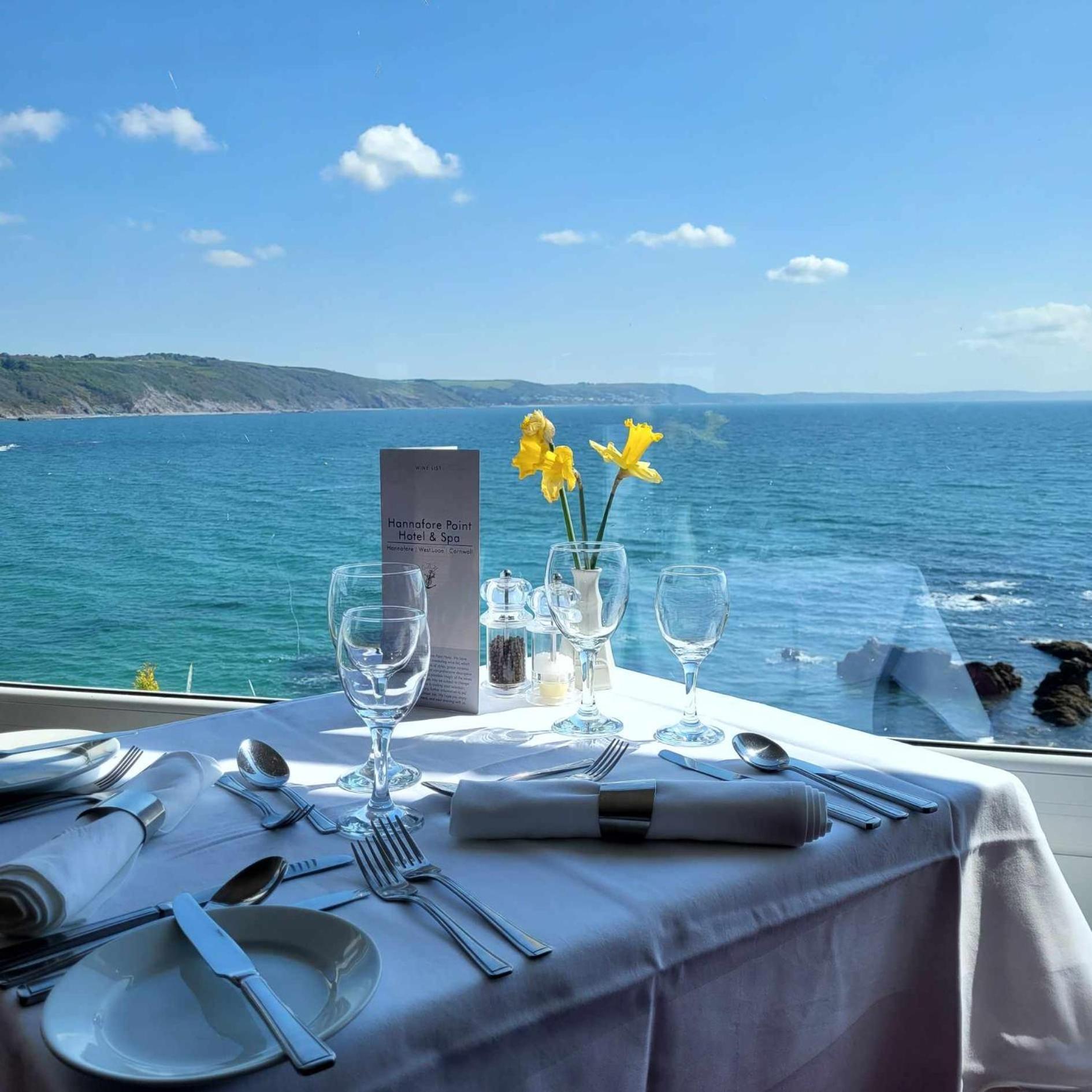 The Hannafore Point Hotel ルー エクステリア 写真
