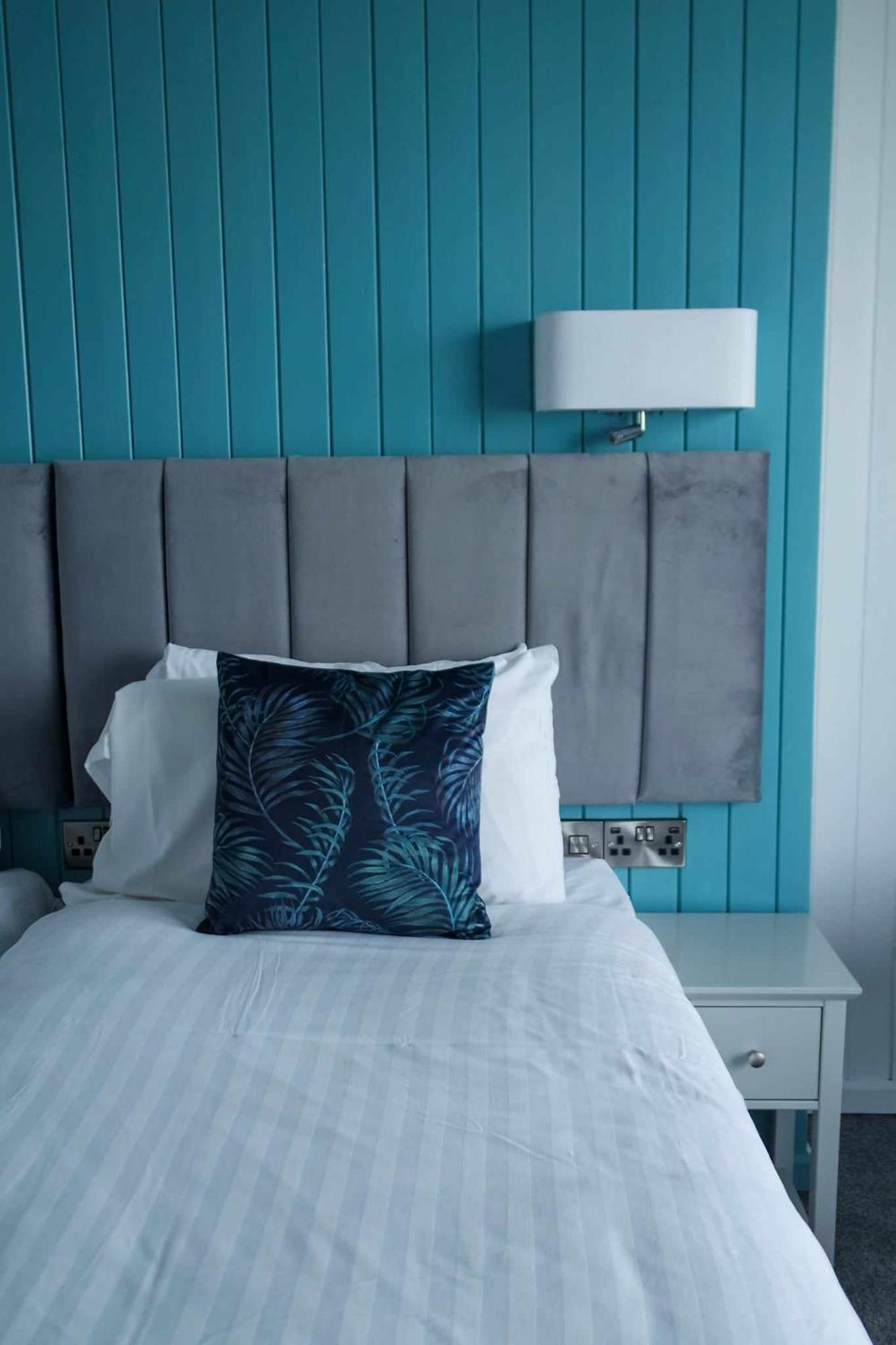 The Hannafore Point Hotel ルー エクステリア 写真