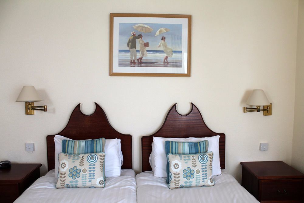The Hannafore Point Hotel ルー エクステリア 写真