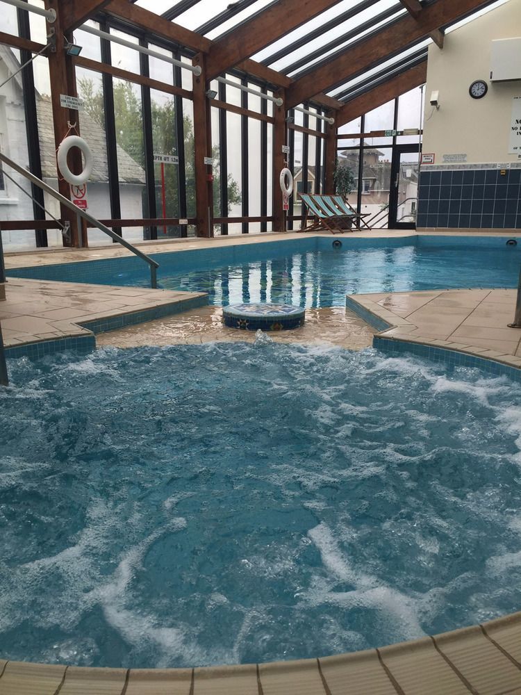 The Hannafore Point Hotel ルー エクステリア 写真